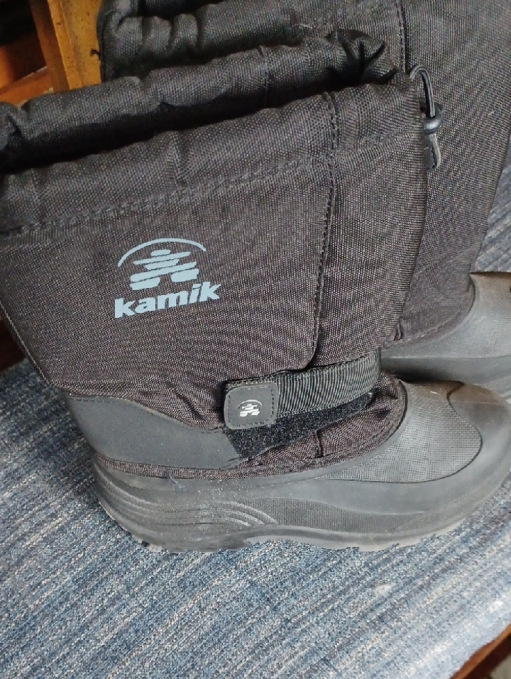 Kamik Black Insulated Snow Boots with Light Blue Logo